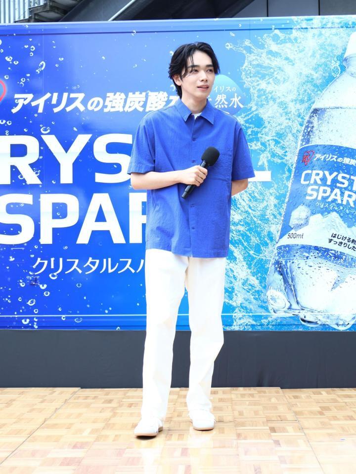 アイリスオーヤマ「クリスタルスパーク」ＰＲイベントに登壇した宮世琉弥