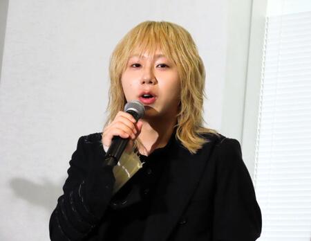 イベントに出席した岸谷蘭丸氏