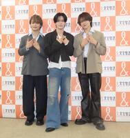 ＤＸＴＥＥＮの（左から）寺尾香信、谷口太一、大久保波留