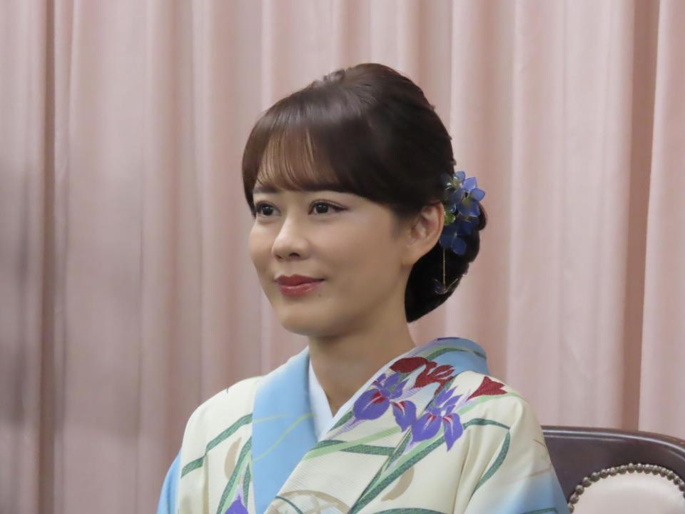 映画「演歌の坂道」に主演の丘みどり