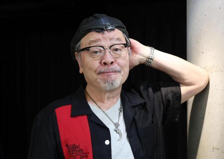 フォークソングの第一線で活躍する、なぎら健壱（撮影・佐々木彰尚）