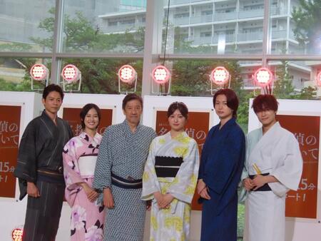 制作発表会見に出席した（左から）吉沢悠、恒松祐里、奥田瑛二、吉川愛、綱啓永、松アロハ＝１７日