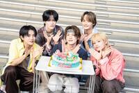 リリースイベントを行ったＤＸＴＥＥＮ／Ｐｈｏｔｏ　ｂｙ　Ｓｈｕｎ　Ｆｕｊｉｔａ（ＡＭ）
