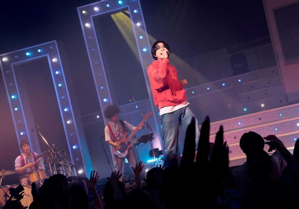 １０代最後の単独公演を行ったＡＫＡＳＡＫＩ（Ｃ）ＴＯＭＯＫＡＺＵ　ＴＡＺＡＷＡ