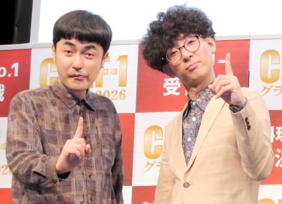 たくろう・赤木裕（左）ときむらバンド