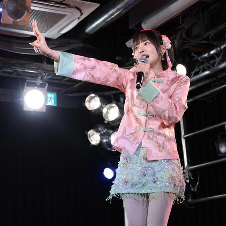 ミニライブを開催した岡田紗佳＝東京・タワーレコード渋谷店（撮影・棚橋慶太）