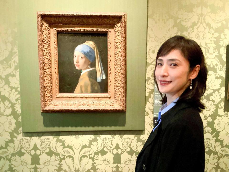 「天海祐希の美術ミステリー　フェルメールと１７世紀オランダ黄金時代の謎」に出演する天海祐希©ＢＳ朝日