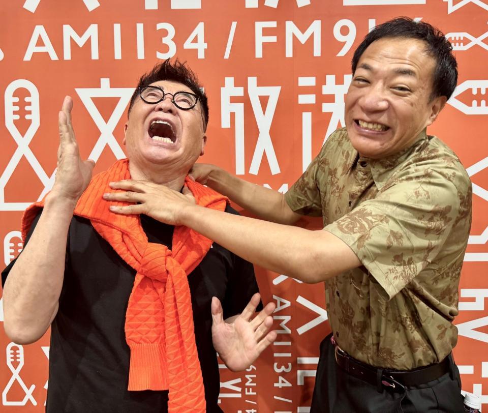 生島ヒロシ（左）と塙宣之