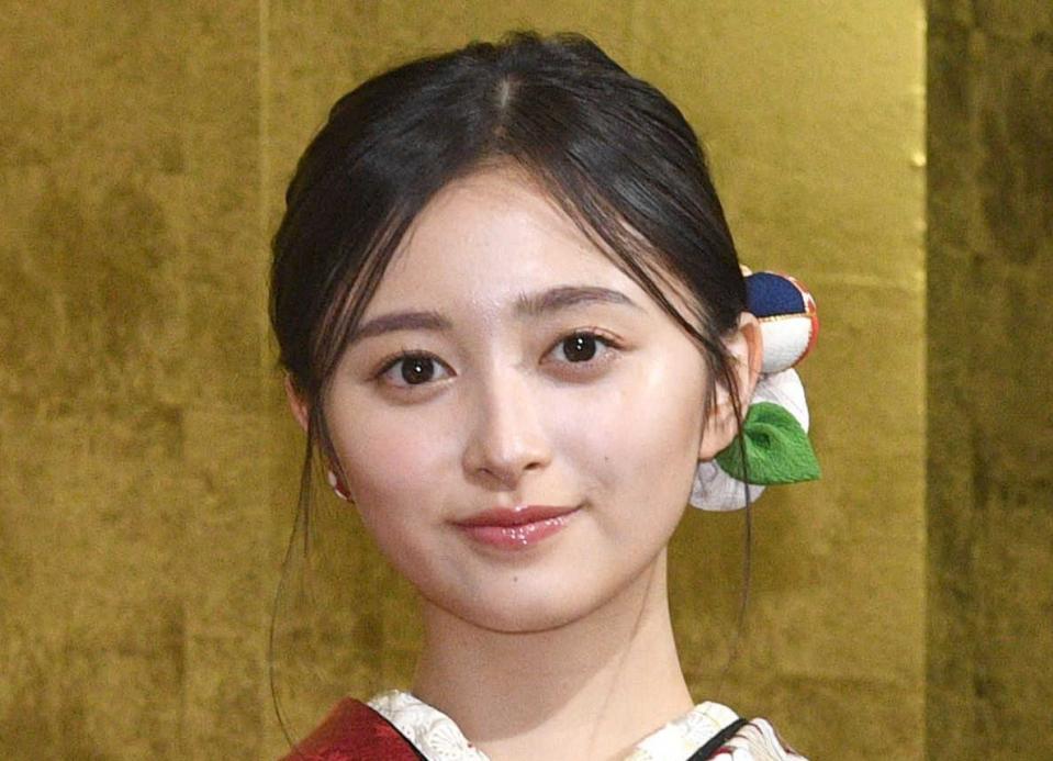 乃木坂４６・井上和