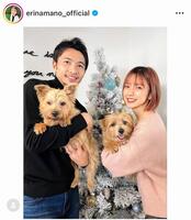 ２２年のＸマス。真野恵里菜のインスタグラム＠ｅｒｉｎａｍａｎｏ＿ｏｆｆｉｃｉａｌ（２２年１２月２５日付）より