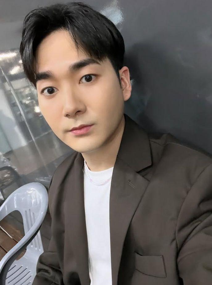 ＮＵ’ＥＳＴ・アロンの公式インスタグラム＠ｔｈｅａａｒｏｎｋｗａｋより