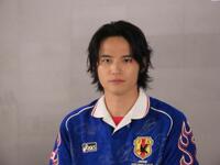 サッカー元日本代表の岡野雅行氏役を行う水上恒司