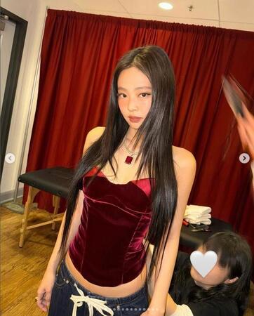 ジェニーの公式インスタグラム＠ｊｅｎｎｉｅｒｕｂｙｊａｎｅより