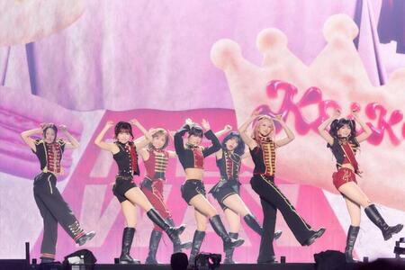 アリーナ公演で沸かせるＭＥ：Ｉ©ＬＡＰＯＮＥ　ＧＩＲＬＳ
