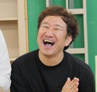 取材会を行ったジョイマン・池谷和志＝東京・吉本興業東京本社