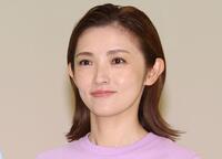 AKB48の20期研究生3人お披露目 最年少12歳の近藤沙樹「3人