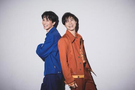 福田響志氏の初演出舞台「Ｔｈｅ　Ｆｏｕｒ　ｏｆ　Ｕｓ」に出演する渡邊圭祐（左）、戸塚純貴