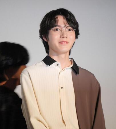 イベントに出席した小泉光咲