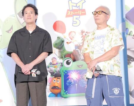 イベントに出席した唐沢寿明（左）と所ジョージ