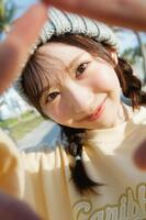 ⓒ日向坂４６　藤嶌果歩　１ｓｔ写真集「果実の歩幅」／集英社　撮影／菊地泰久