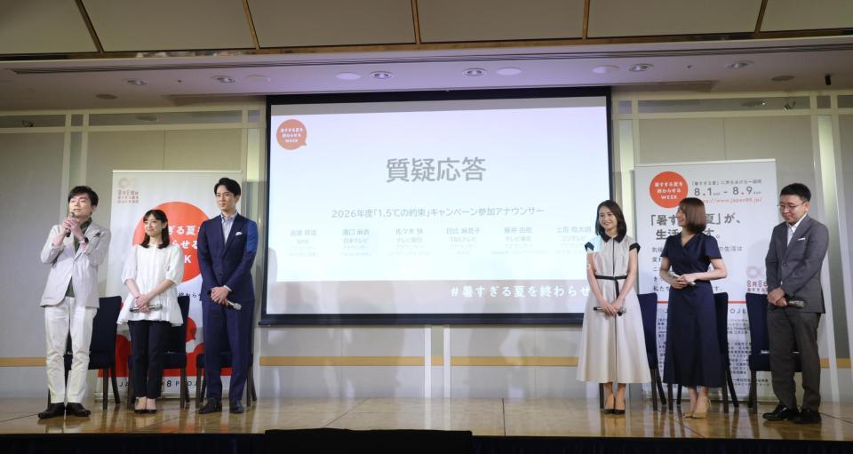 質問に答える（左から）ＮＨＫ・高瀬耕造アナウンサー、日本テレビ・瀧口麻衣アナウンサー、テレビ朝日・佐々木快アナウンサー、ＴＢＳ・日比麻音子アナウンサー、テレビ東京・藤井由依アナウンサー、フジテレビ・上垣皓太郎アナウンサー（撮影・佐々木彰尚）