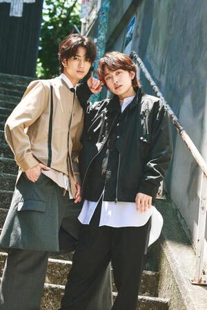 「ＥＶＥ×ＪＵＮ」の（左から）旭惟吹、石山順征