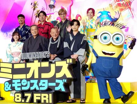（前列左から）鈴木愛理、松平健、笑福亭鶴瓶、千葉雄大（後列同）バッテリィズのエースと寺家、山寺宏一、ＬｉＳＡ