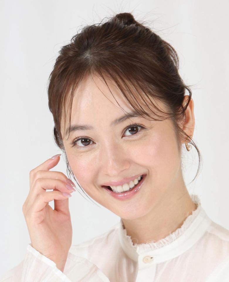 デビュー２０周年を迎えた佐々木希（撮影・佐々木彰尚）