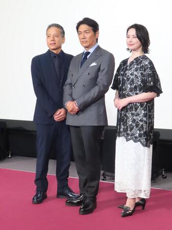 取材会に出席した（左から）勝村政信、高橋克典、美村里江