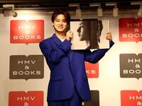 初写真集「翔想（かけるおもい）」お気に入りページを披露