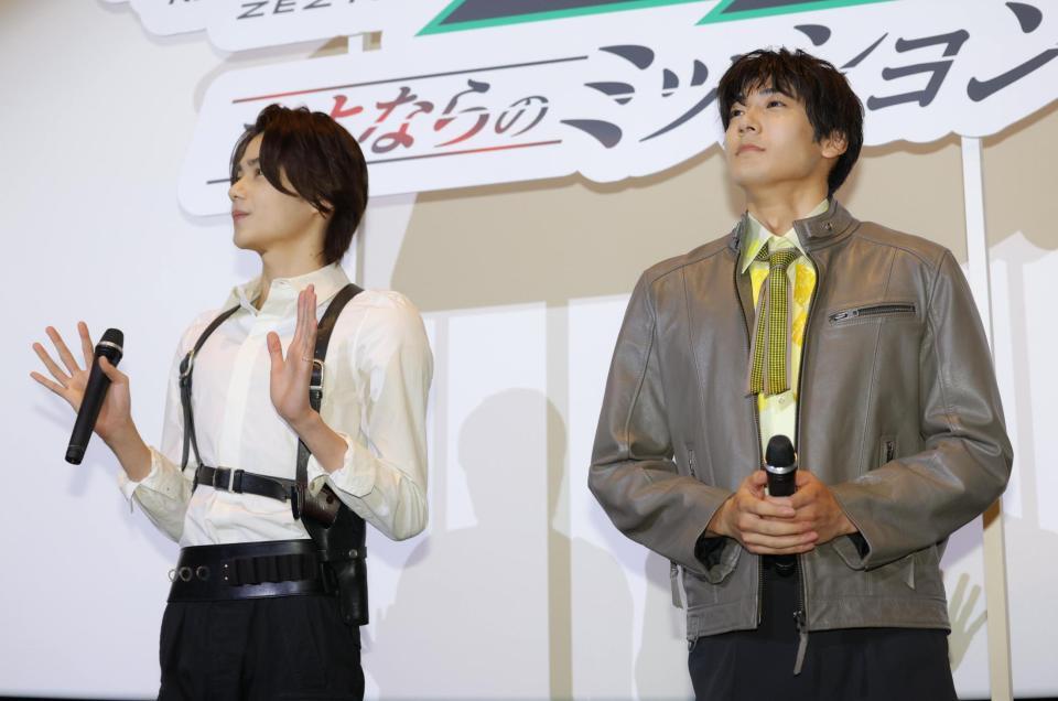登壇した今井竜太郎（左）と秋谷郁甫（撮影・吉澤敬太）