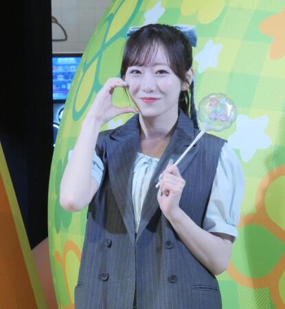 イベントに出席した真中まな