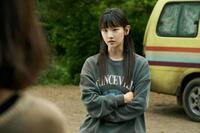 韓国配給会社・ロッテエンターテインメントの公式Ｘ＠ｌｏｔｔｅ＿ｅｎｔより　映画「慶州紀行」パク・ソダムのスチールカット