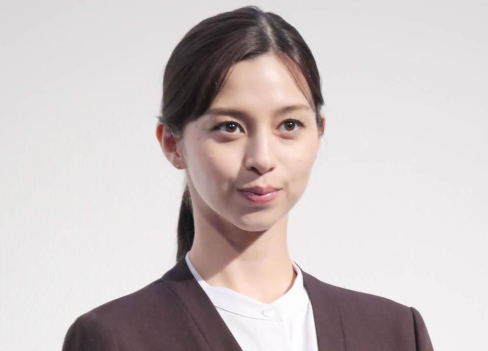 中条あやみ