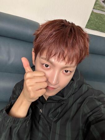 ＡＴＥＥＺの公式Ｘ＠ＡＴＥＥＺｏｆｆｉｃｉａｌより　ホンジュン