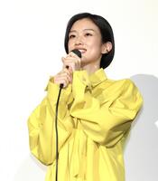 映画「モンキービジネス　おさるのジョージ著者の大冒険」公開記念舞台あいさつに登場した河合優実（撮影・伊藤笙子）