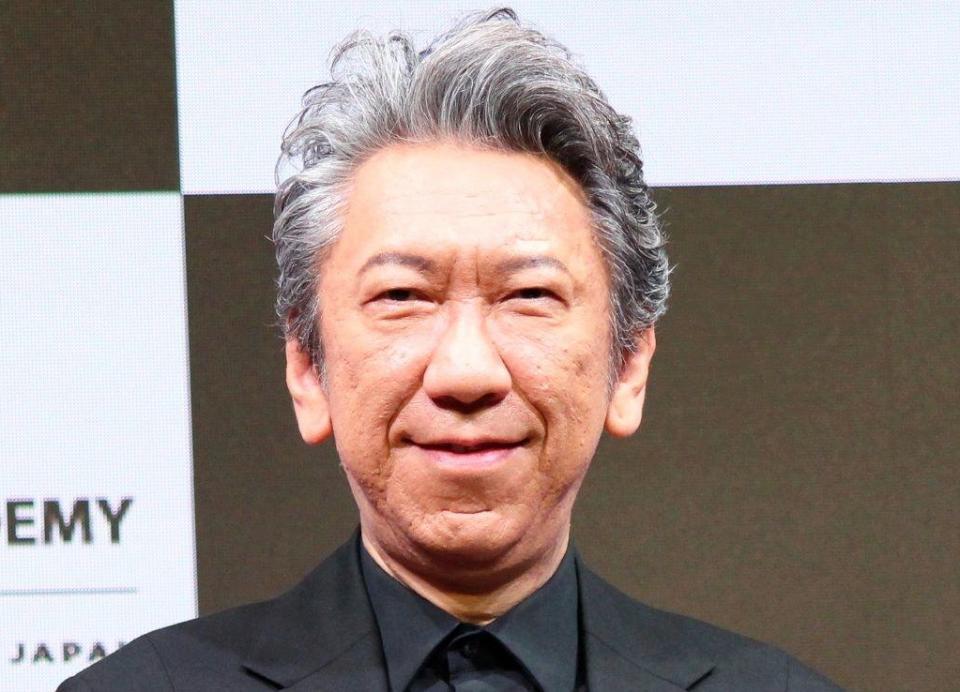 布袋寅泰