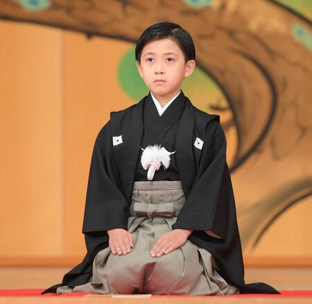 十三代目市川團十郎白猿襲名披露、八代目市川新之助初舞台演目発表記者会見での堀越勸玄（２０２２年７月撮影）
