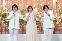 司会を務めた（左から）大森元貴、北川景子、二宮和也