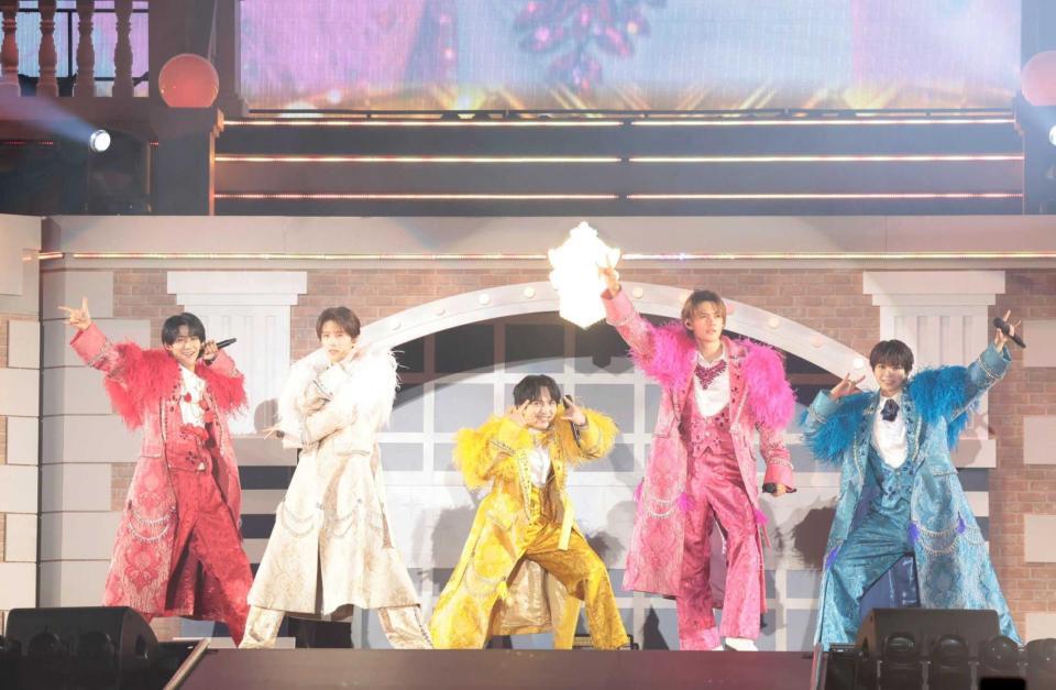 Ｍ！ＬＫの（左から）曽野舜太、山中柔太朗、吉田仁人、佐野勇斗、塩﨑太智　