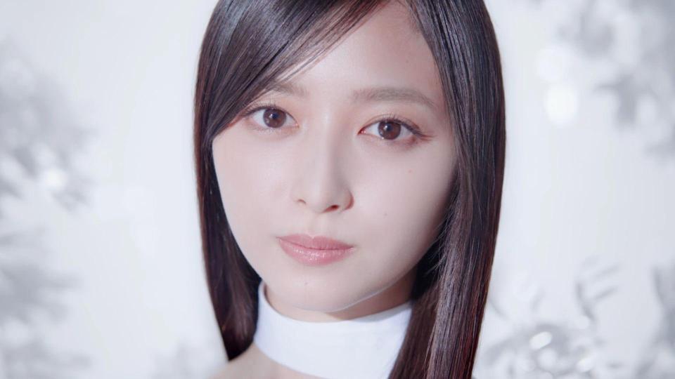 青葉坂４６オーディション告知をする乃木坂４６の井上和ⓒ乃木坂４６ＬＬＣ