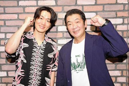 宮根誠司（右）と新曲でコラボした真田ナオキ