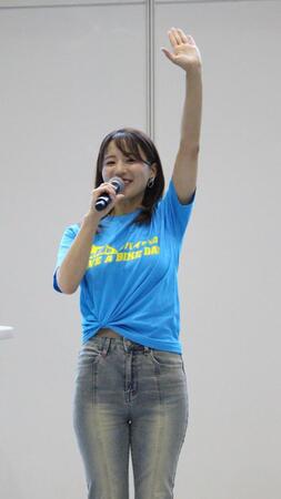 「８月１９日はバイクの日　ＨＡＶＥ　Ａ　ＢＩＫＥ　ＤＡＹ」に出席した平嶋夏海