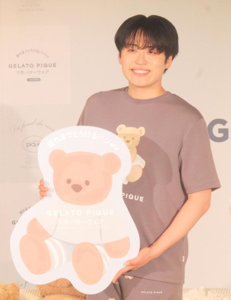 指輪を装着して出席した池田直人