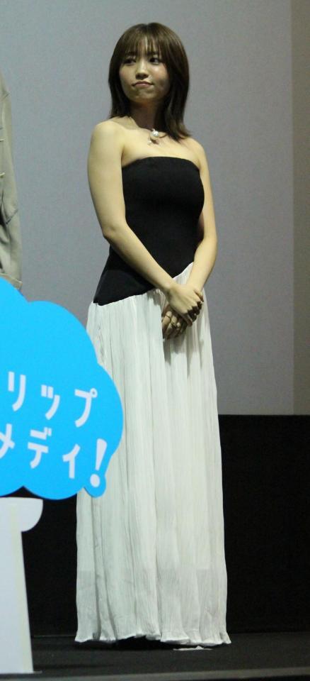 映画「ホーム　スイート　ホーム」完成披露舞台あいさつに登壇した大原優乃