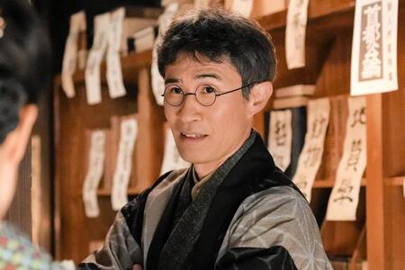 書店の店主・本田役の川島潤哉