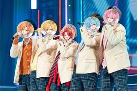 ライブを行うすとぷり©　ＳＴＰＲ　Ｉｎｃ．