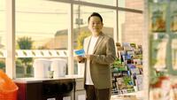 Ｏｌｉｖｅ×セブン‐イレブンの初コラボＣＭ「Ｏｌｉｖｅの人～セブン‐イレブン」編に出演したダイアン・津田篤宏