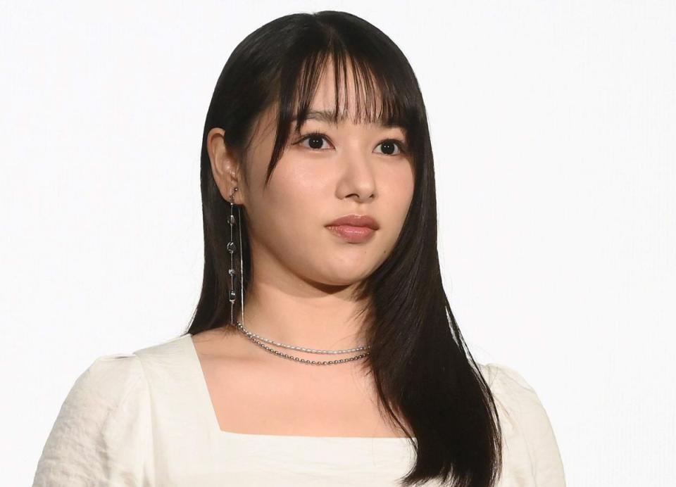 桜井日奈子