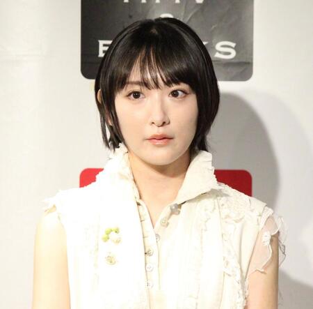 発売記念イベントに出席した生駒里奈